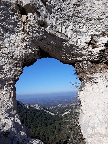 Rocher des deux trous