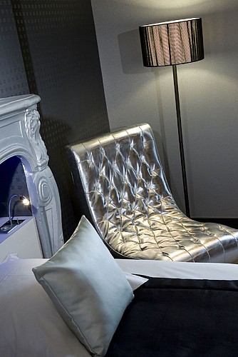 Hotel Le Turenne - ch3 fauteuil_8