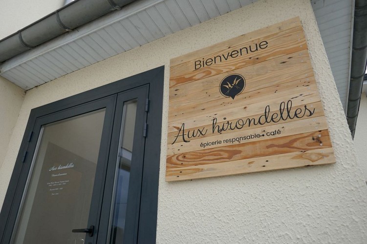 PIETS Epicerie Aux Hirondelles crédit Tourisme Nord Béarn et Madiran (1)