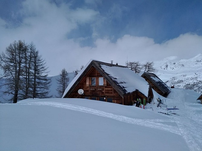 Chardonnet Mountain Hut