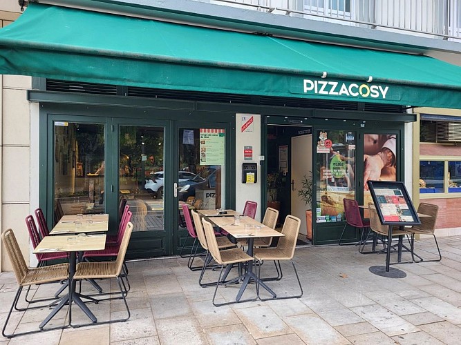Façade_PizzaCosy