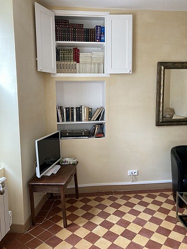 bibliotheque-coin télé