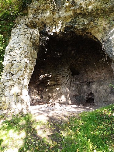 GROTTE SAINTE-REINE