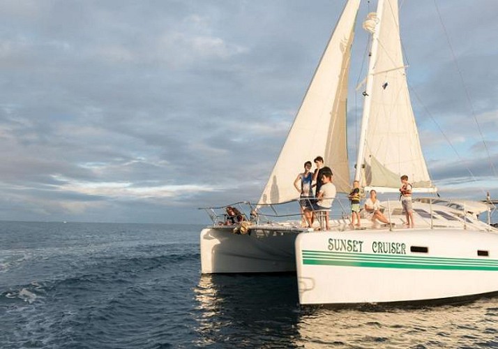 Autres Croisière en catamaran privatisé à l'île Maurice (jusqu'à 26 personnes) pdj et déj