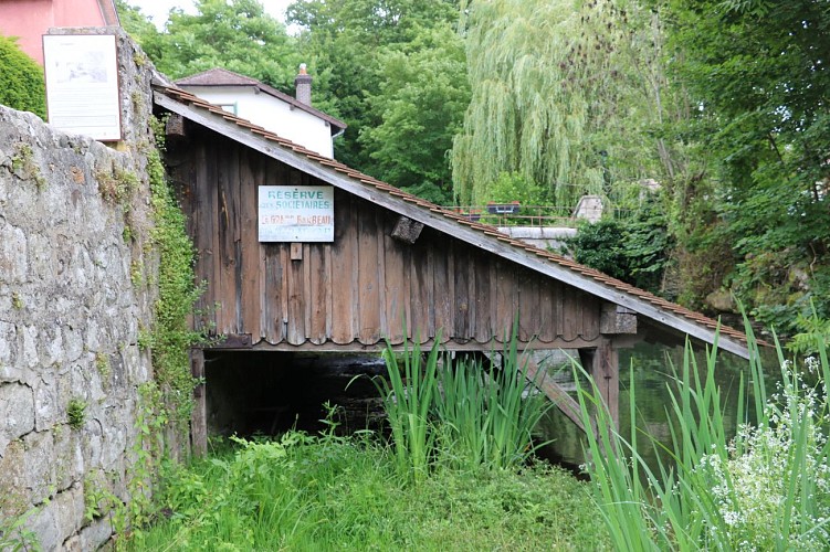 Lavoir du ru du Châtelet