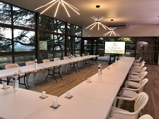 Les Hauts de la Frégate - SALLE REUNION