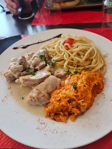Le Grillon