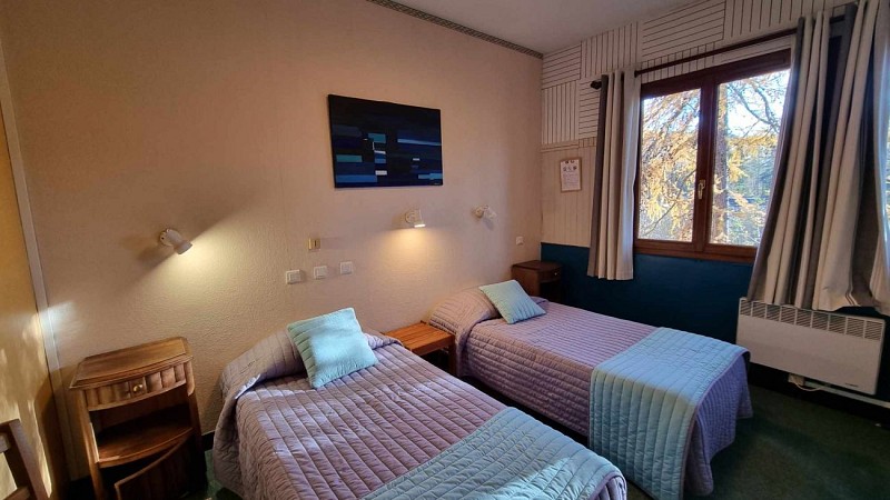 Hôtel-Restaurant Le Vieux Tilleul**