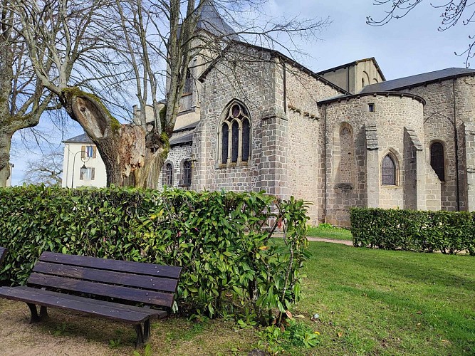 Église Saint-Gervais et Saint-Protais