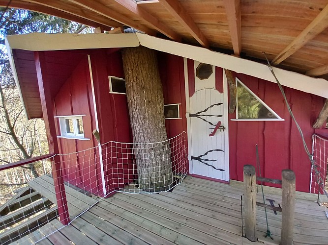 Les Cabanes des Combrailles - Fustes et cabanes