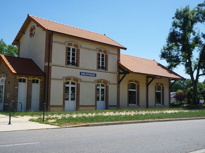 L'ancienne gare du Tortillard