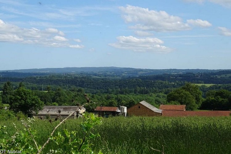 Village de Chassagnat et point de vue