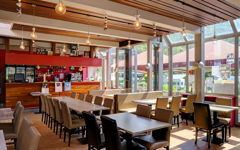 Campingfloreallaroche8