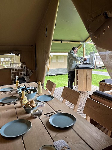 Campingfloreallaroche7