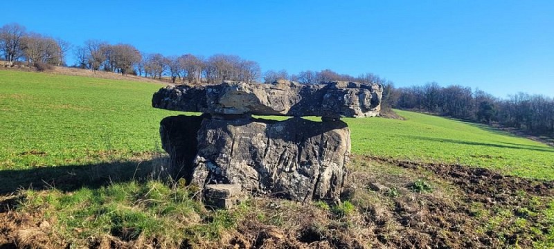 Dolmen de Touloupy