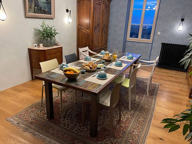 CH La Porte des Près Cluny - Petit déjeuner