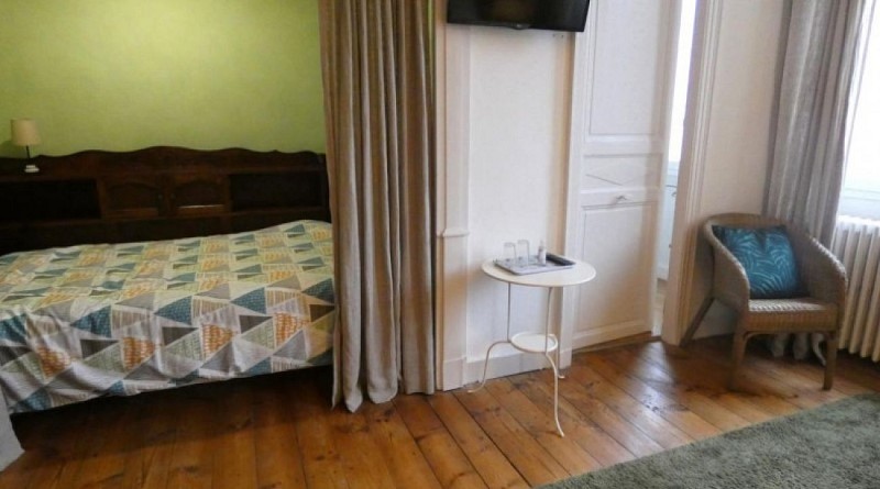 Dangoumau - ch Fougère lit 1p©GDF