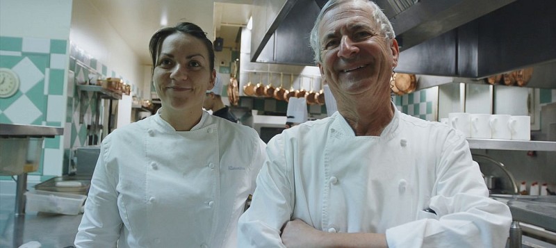 Jean-Coussau-et-sa-niece---cuisine-Relais-de-la-poste----landesatlantiquesud