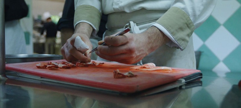 Relais-de-la-poste---mains-en-cuisine----landesatlantiquesud