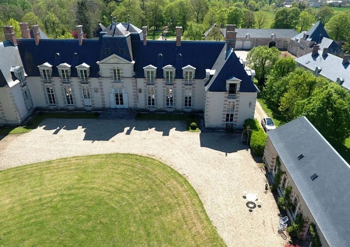 Château de la Touanne - Le Château de la Touanne