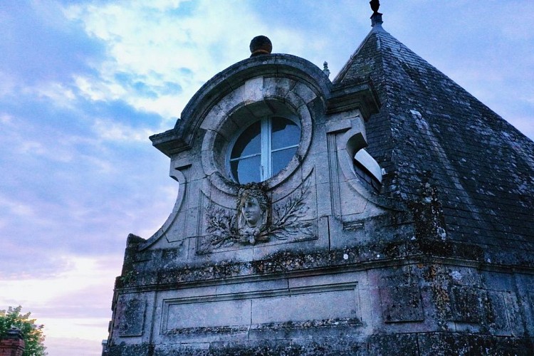 FRONTON CHATEAU ARSENE LUPIN CREYSSE