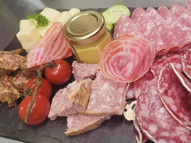 320285646_710204480364048_4870704122297102773_n