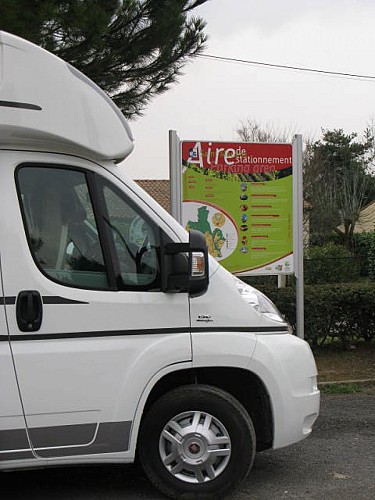 aire de stationnement st mariens