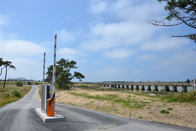 Aire de camping-cars La Barre Anglet