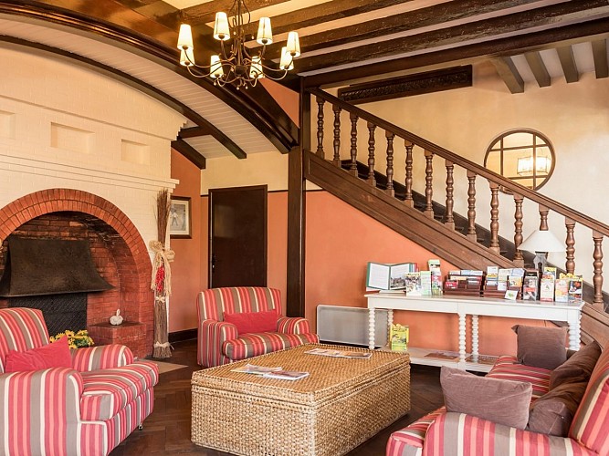 La-Villa-Maldagora---La-reception-1440x900