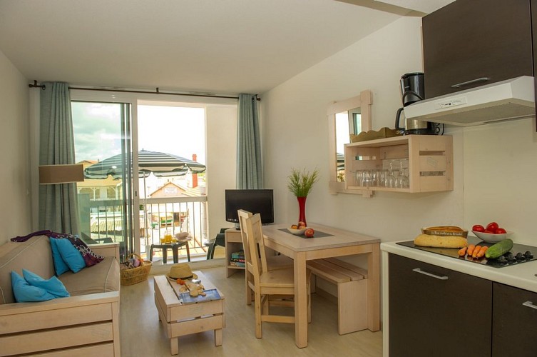 2018--Goelia-4--Copier-