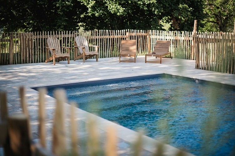 DOMAINE DE MALET Piscine
