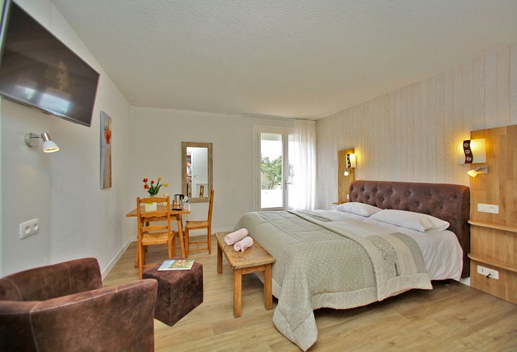 Chambre-confort-le-tropicana 5 2 2