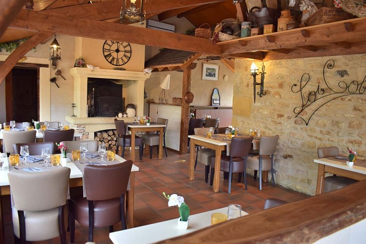 Hotel_Domaine_de_la_Rhonie (6)