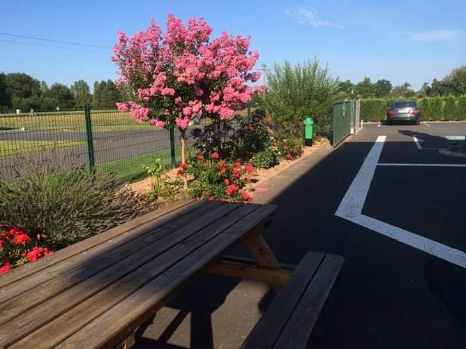 natur-hotel-ménesplet-fleurs