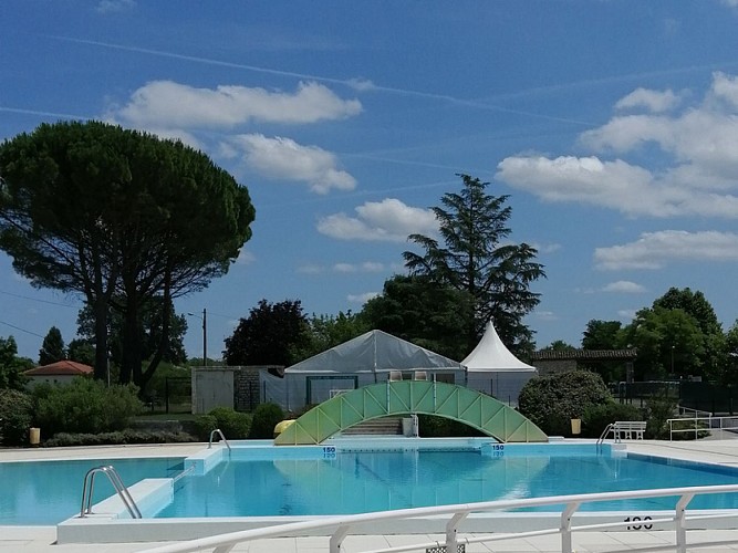Piscine Monflanquin 2022 