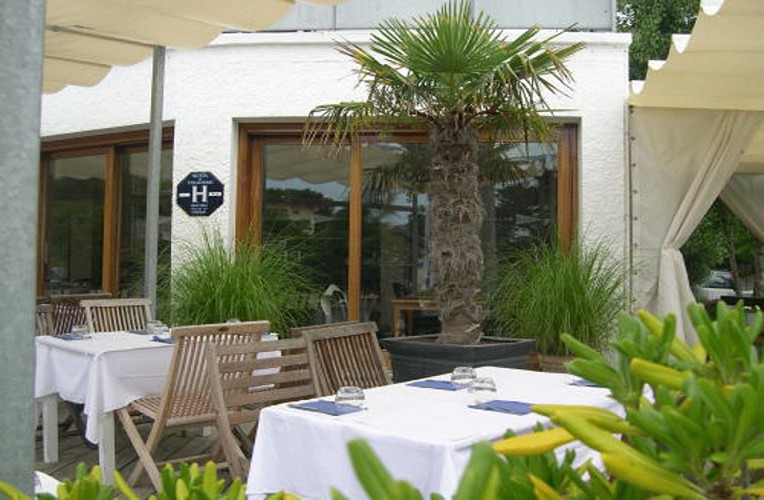 Hotel_Pavilon_Bleu (6)