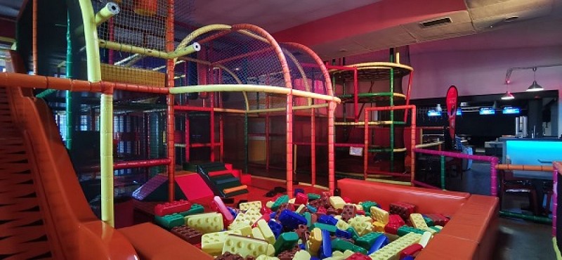 aire_de_jeux-bowling-destination-agen-tourisme
