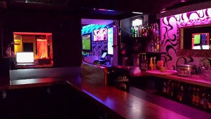 le-shotz-bar-destination-agen-tourisme