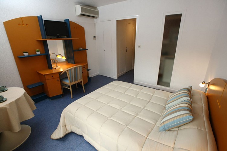 HOTEL THERMOTEL - 2015 (1)