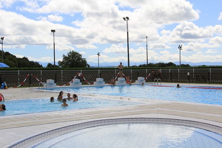 Piscine arthez bearn (1)