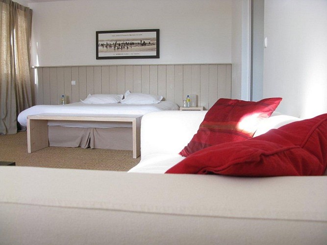 salon hotel maison de la prade