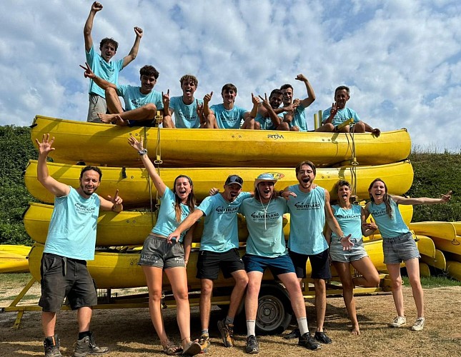 5. CANOE VEZERE UNIVERLAND