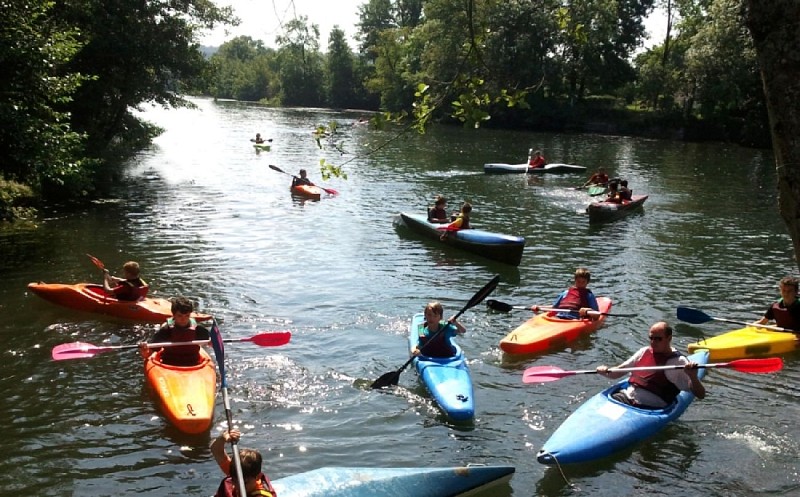 Canoe-kayak Neuvic (68)