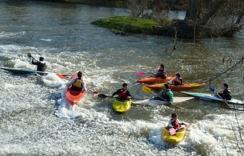 Canoe-kayak Neuvic (58)