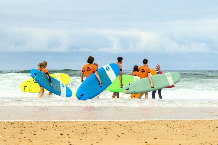 Maâ Surf School