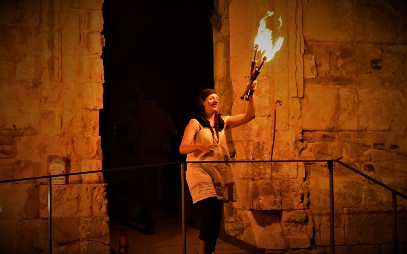 Château de Gramont à Bidache-Nocturne aux flambeaux