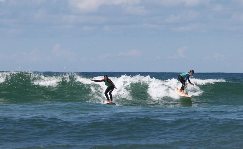 Cours de surf Ados