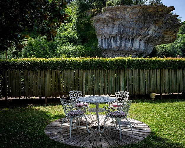 La Terrasse des beaux jours les Eyzies 4