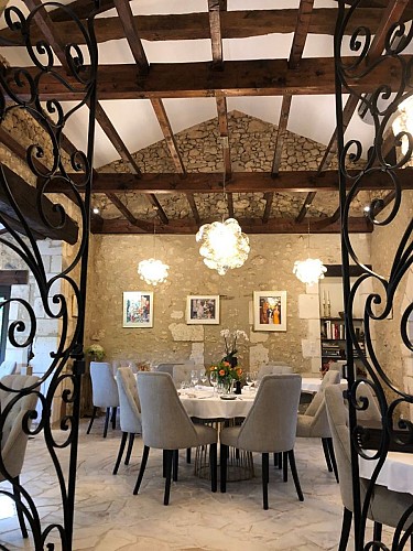 LA LIBERTIE 1. salle a manger