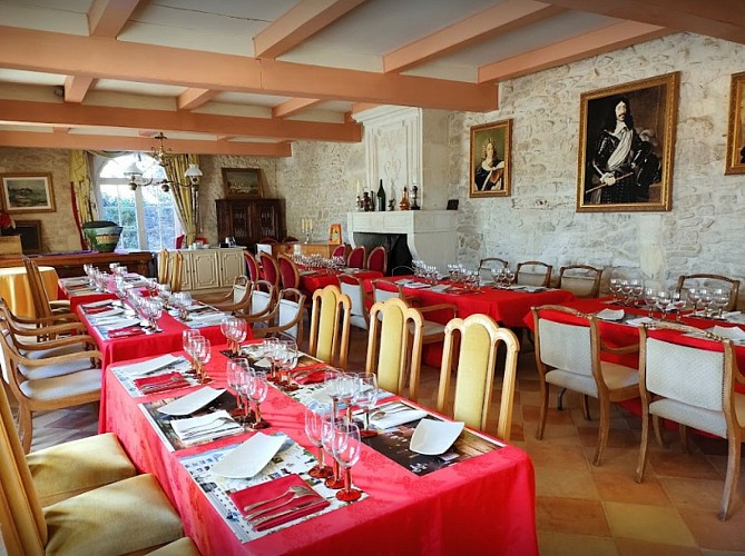 chateau marquis de vauban blaye côtes de bordeaux restaurant 800x600©patrick macé